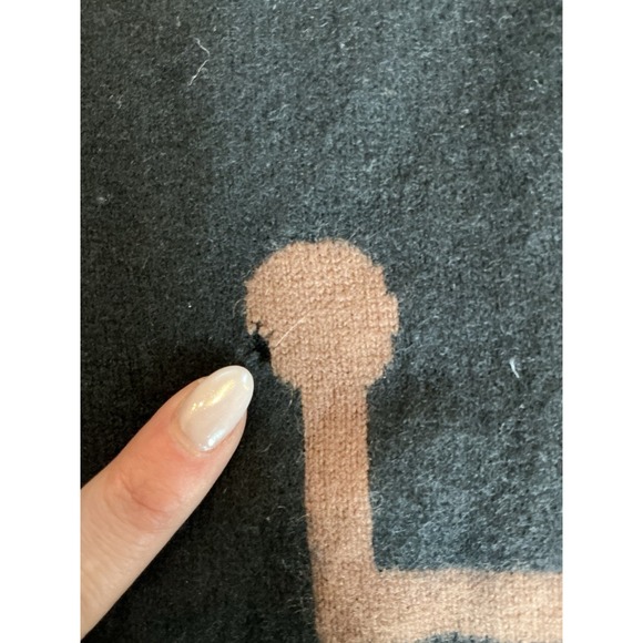 Unique MCM VTG 100% Cashmere Sweater Cardigan Olympic Abstract Design Size XL - Picture 8 of 12